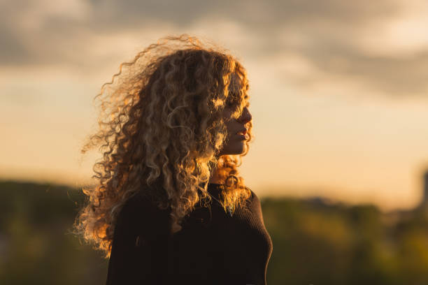 Mengatur Suasana Menjelang Malam